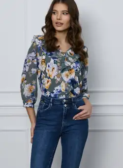 Bluza Clara kaki cu flori bleumarin si volan pe bust