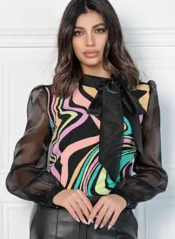 Bluza MBG cu imprimeu multicolor si maneci din organza