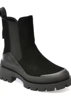 Ghete GRYXX negre, 16004, din piele intoarsa