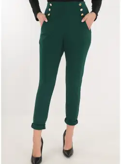 Pantaloni conici verzi cu nasturi aurii
