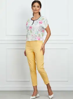 Pantaloni Lara galbeni cu buzunare