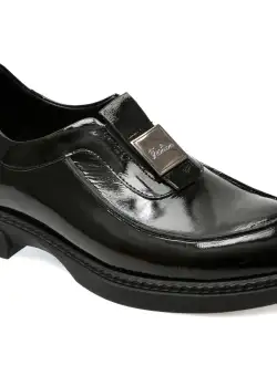 Pantofi casual GRYXX negri, 381100, din piele naturala lacuita