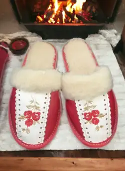 Papuci de dama din piele 2