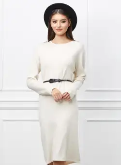 Rochie Corina ivory din tricot cu striatii pe maneci si curea in talie