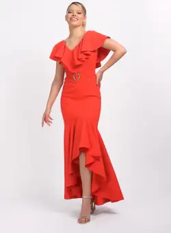 Rochie de ocazie mulata pe corp prevazuta cu volane