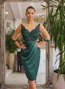 Rochie eleganta verde din tafta cu broderie pretioasa cu perle