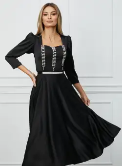 Rochie Mara neagra din satin cu strasuri pe bust