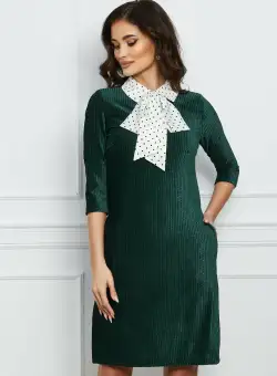 Rochie MBG verde din velur cu funda din satin