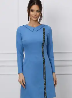 Rochie Moze bleu cu guler si banda florala decorativa