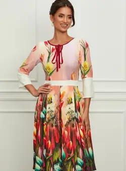 Rochie Moze roz piersca cu imprimeuri florale