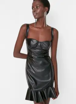 Rochie scurta neagra Wynne
