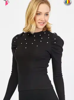 Bluza casual cu umeri bufanti si ornamente stralucitoare