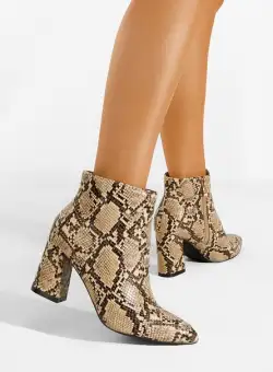 Botine cu toc bej Savoia