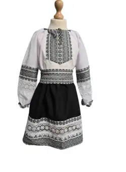 Costum popular fete Alesia 8