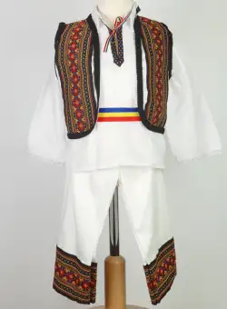 Costum Traditional Baietei Marius 2