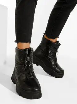 Ghete dama iarna negre Fergie