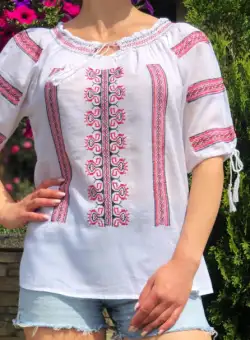 Ie Traditionala Camelia