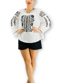 Ie traditionala Ecaterina