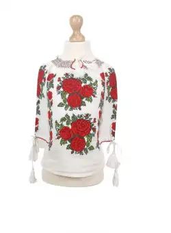 Ie traditionala fetite Roza