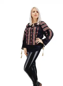 Ie Traditionala Ionica 8