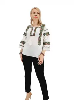 Ie Traditionala Marta 3