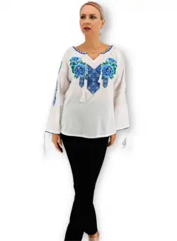 Ie Traditionala Trandafira 9