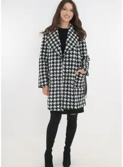 Mantou alb-negru din stofa cu model tip picior de cocos