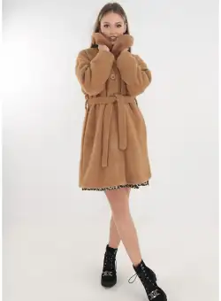 Mantou din stofa pufoasa camel si guler din blanita