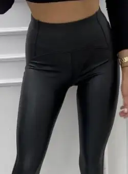 Pantaloni din piele eco