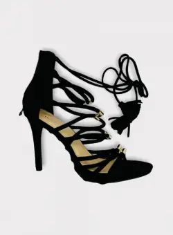 Pantofi cu siret si toc inalt