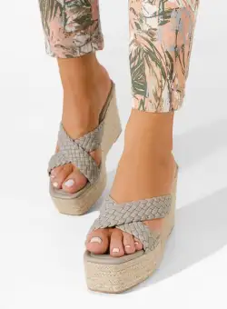 Papuci cu platforma Yennefer gri