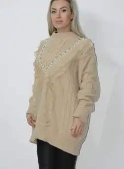 Pulover dama bej prevazut cu accesorii si volane din dantela