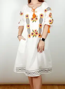 Rochie Brodata Floarea Soarelui