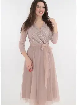 Rochie crem de ocazie din dantela cu glitter si tull