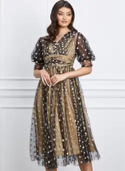 Rochie Daisy neagra din tull cu flori brodate