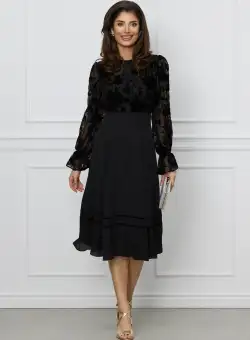 Rochie Dy Fashion neagra cu insertii din catifea la bust