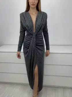 Rochie eleganta mulata pe corp cu slit pe picior