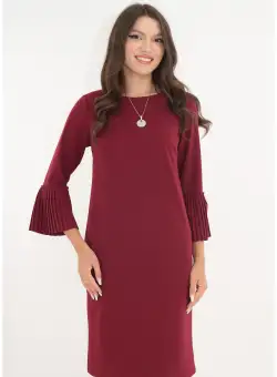 Rochie office bordo cu lantisor si volanase