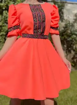 Rochie Traditionala Trandafira 2 ( Culori de Vara)