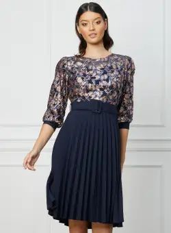 Rochie Veronica bleumarin cu glitter auriu la bust si curea in talie