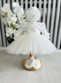Rochita fetite cu tulle cu balerini si turban - alb