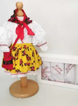 Set Botez Traditional , Costum Traditional Fetite Floral 3 - 2 piese costumas si trusou brodat