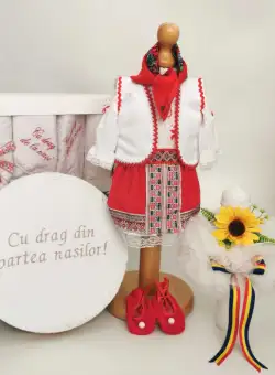 Set Botez Traditional Muna 14 - 4 piese costumas, lumanare, trusou si cufar