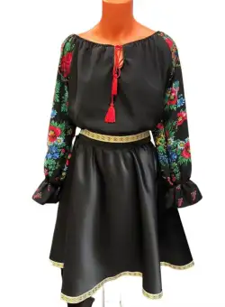 Set stilizat traditional format din ie si fusta Nusica