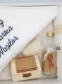 Trusou Botez Brodat - Motive Traditionale